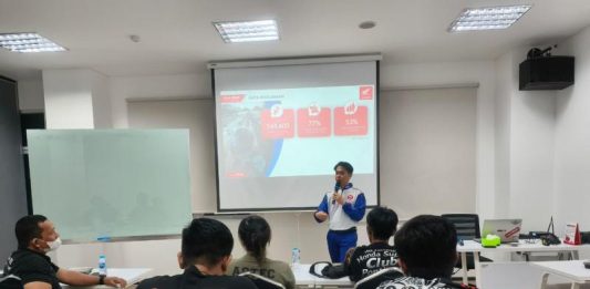 Edukasi SR Wujud Nyata Asmo Kalbar Ciptakan Budaya Pengendara Bertanggung Jawab