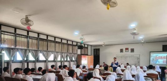 Dua Sekolah di Kubu Raya Ikuti Sosialisasi #Cari_aman