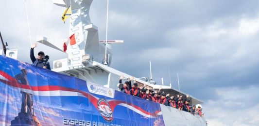 Tahun ke-4 Bersama TNI AL, BI Kalbar Jaga Kedaulatan NKRI Lewat Ekspedisi Rupiah Berdaulat di Kawasan 3T