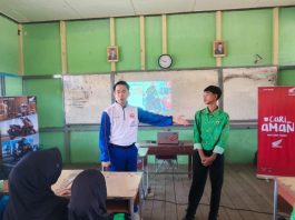 Edukasi SR di SMK N 1 Sungai Kakap Bentuk Kepedulian Asmo Kalbar Kepada Masyarakat