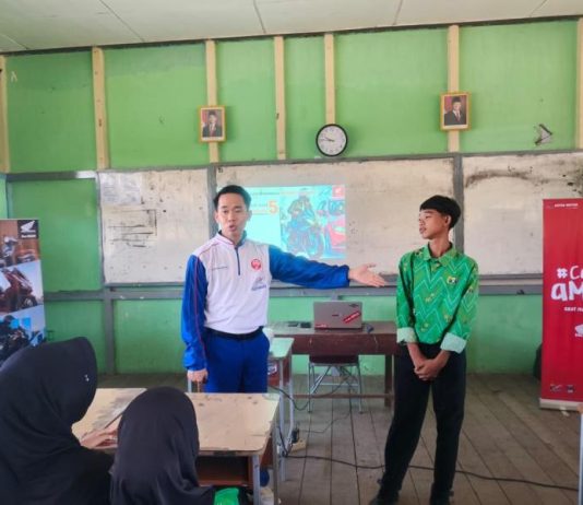 Edukasi SR di SMK N 1 Sungai Kakap Bentuk Kepedulian Asmo Kalbar Kepada Masyarakat