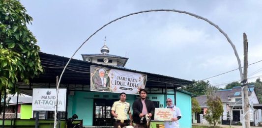 Idul Adha Momentum Asmo Kalbar Ikut Berbagi Hewan Kurban
