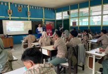 Astra Motor Kalbar Gelar Edukasi SR, #Cari_aman di SMAN 5 Pontianak